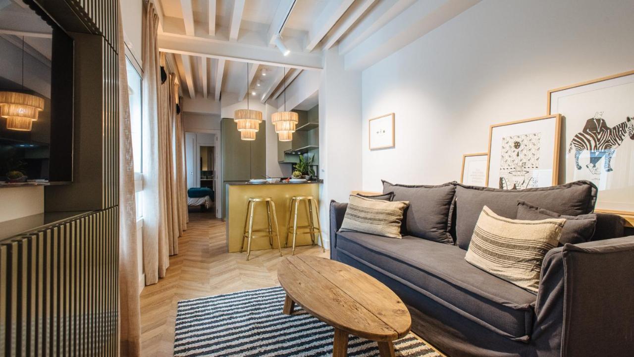 R26 Suites Sevilla Экстерьер фото
