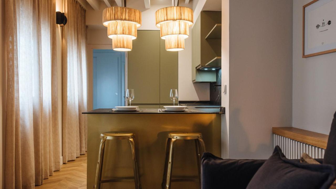 R26 Suites Sevilla Экстерьер фото