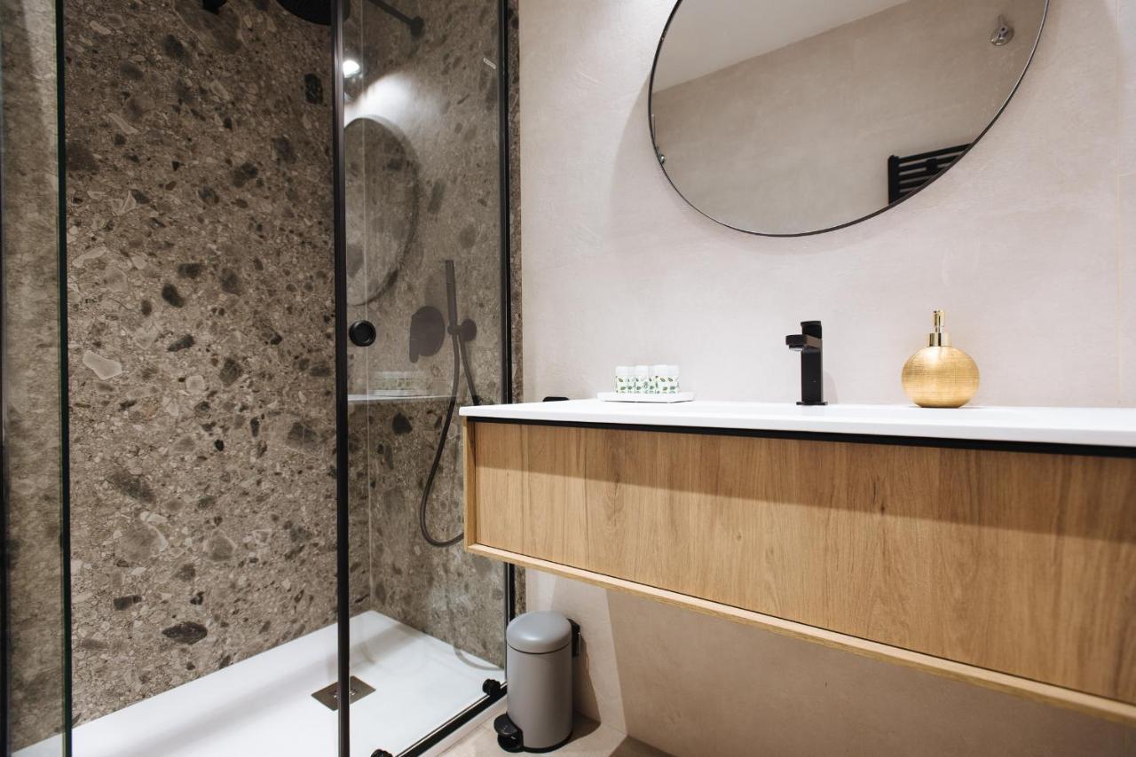R26 Suites Sevilla Номер фото